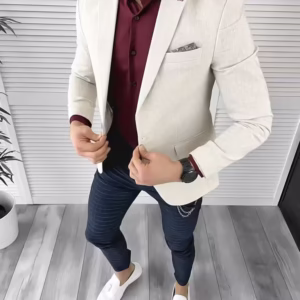Tinuta barbătească smart casual: Pantaloni, Camasa slim fit și Sacou