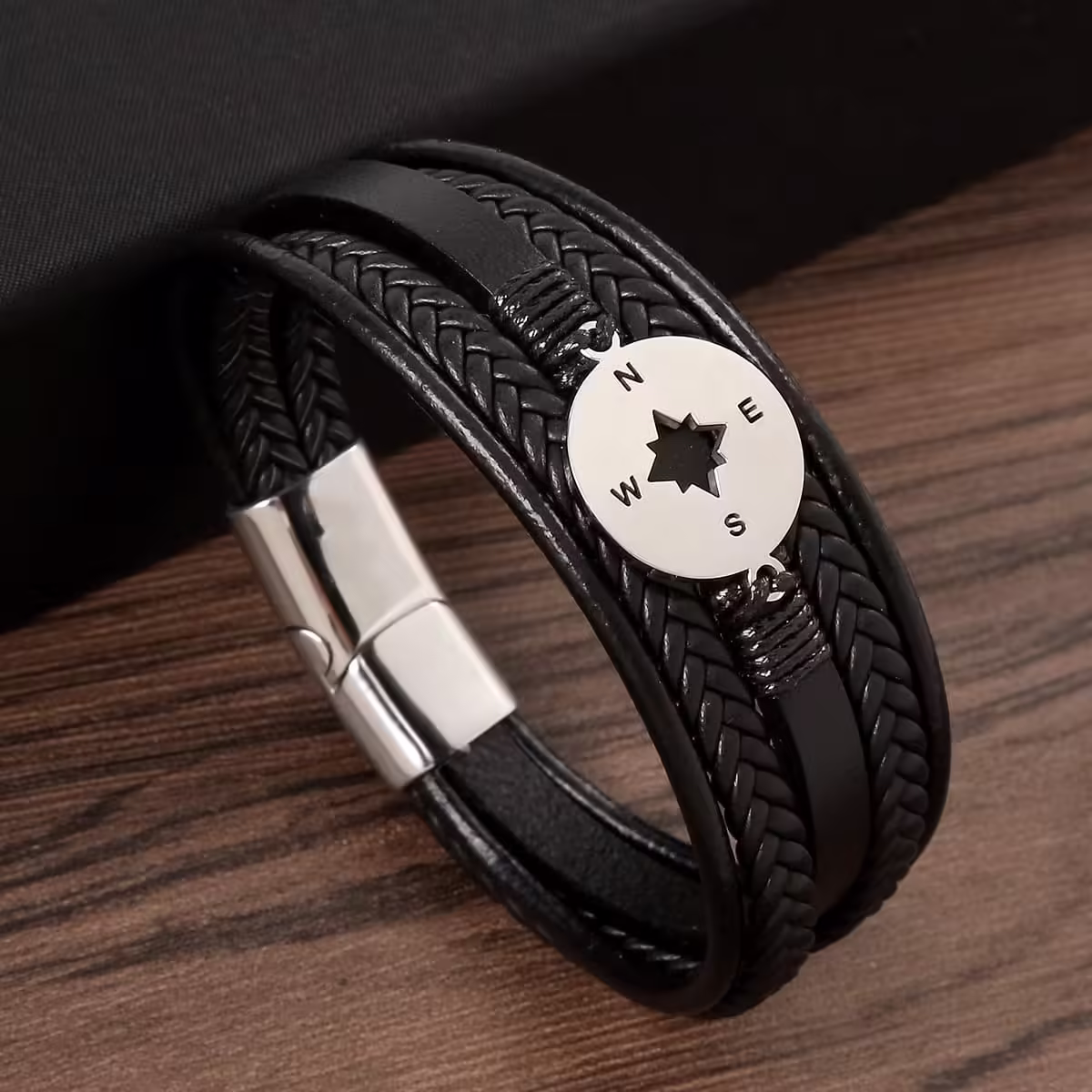 Brățară din piele naturală neagră pentru bărbați Compass – Toro Nero
