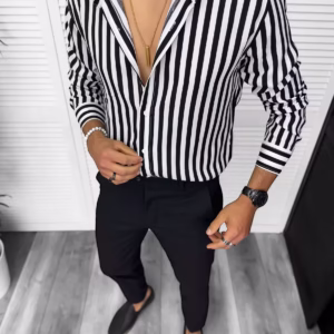 Tinuta Smart Casual Barbati: Pantaloni Eleganti si Camasa Slim Fit