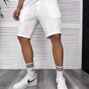 Pantaloni de trening scurti barbati albi – Colectia Noua