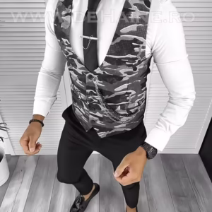 Vesta bărbați slim fit camuflaj B8242 – Stil și confort
