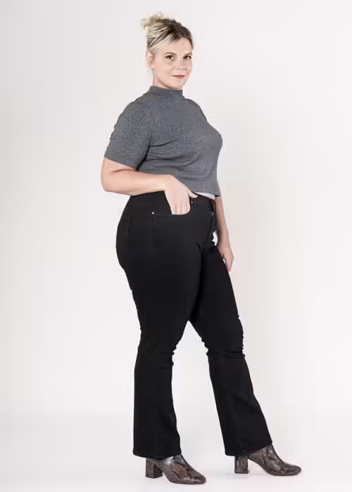 Blugi dama regular fit marimi mari Nina Carter – Negru P612-8 M10