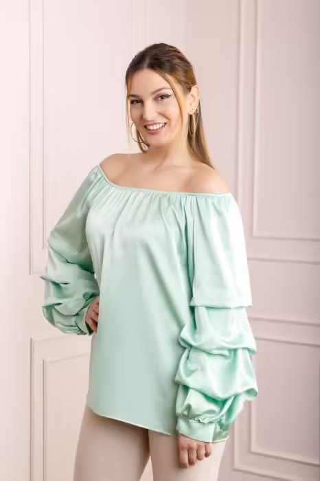 Bluza elegantă verde mint cu mâneci bufante