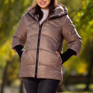 Geacă dama matlasată cappuccino Denisa cu mansete din tricot și glugă