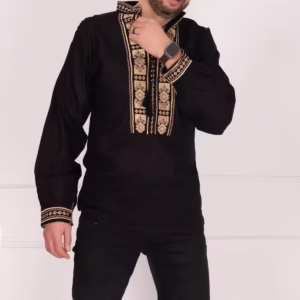 Ie bărbătească tradițională neagră din bumbac cu broderie aurie