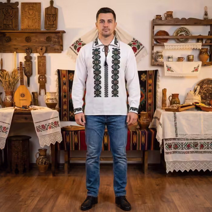 Ie Tradicională Bărbătească cu Broderie Crem – Model Carol 66