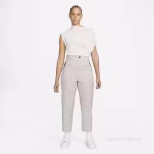 Maiou alb Nike din bumbac pentru femei – Top casual sport elegant