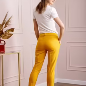 Pantaloni eleganti galben mustar cu buzunare functionale