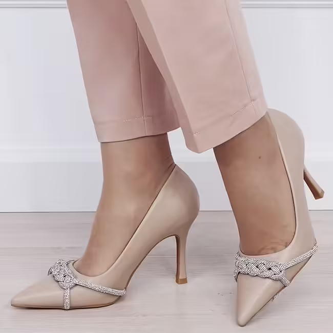 Pantofi nude eleganti cu pietricele H8-605 01