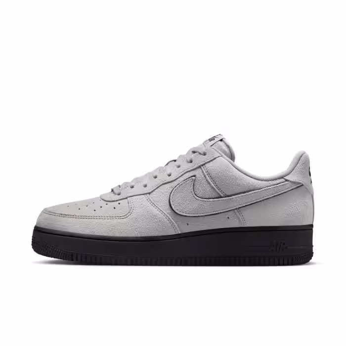 Pantofi sport Nike Air Force 1 ’07 LV8 – Confort și Stil