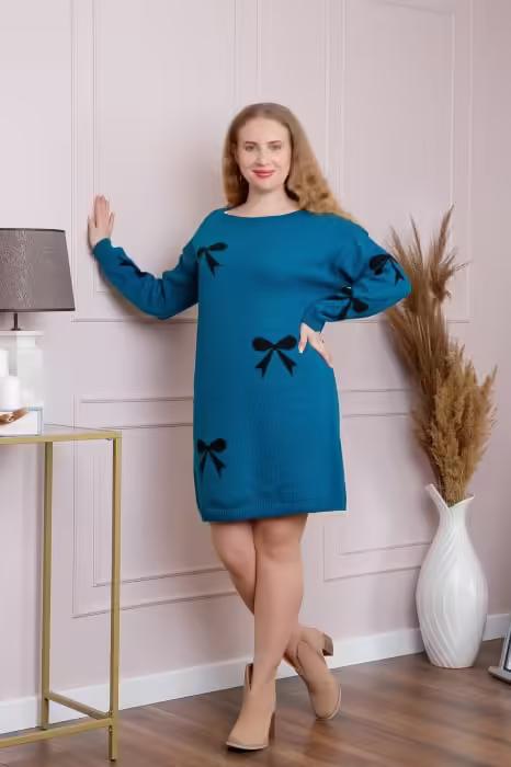 Pulover Bonnie Albastru Tip Rochie cu Fundițe – Confort și Stil